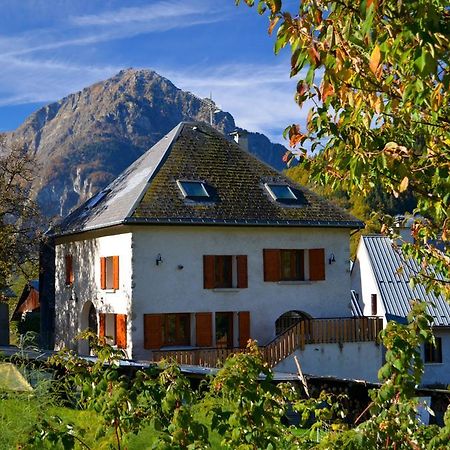 Auberge La Cure Oz Buitenkant foto