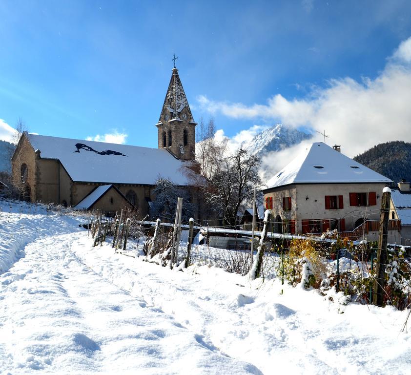 Auberge La Cure Oz Buitenkant foto