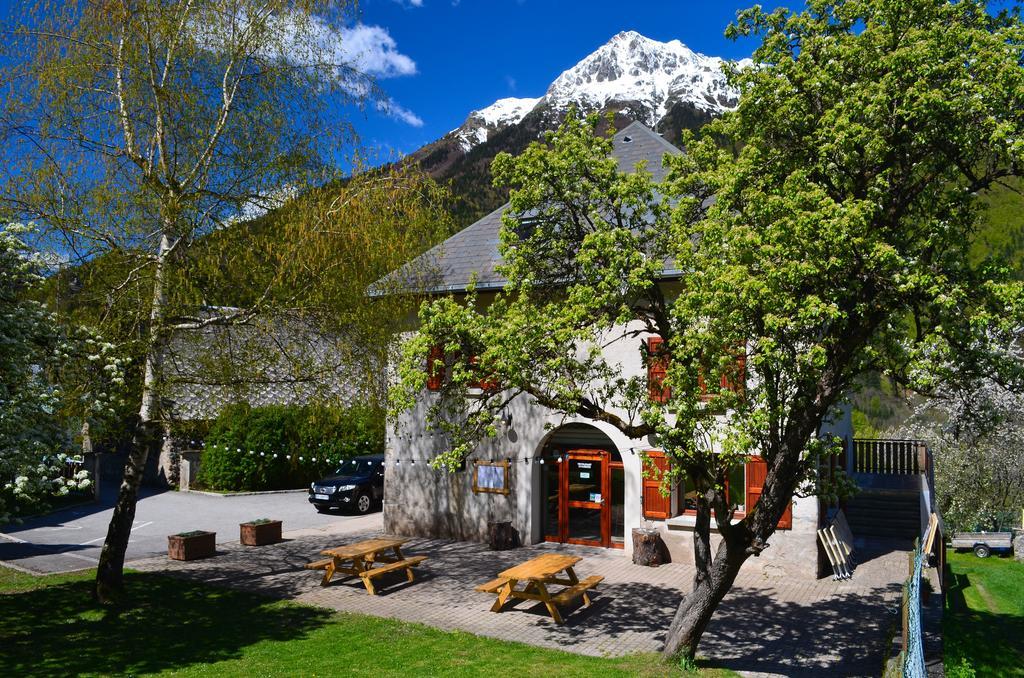 Auberge La Cure Oz Buitenkant foto